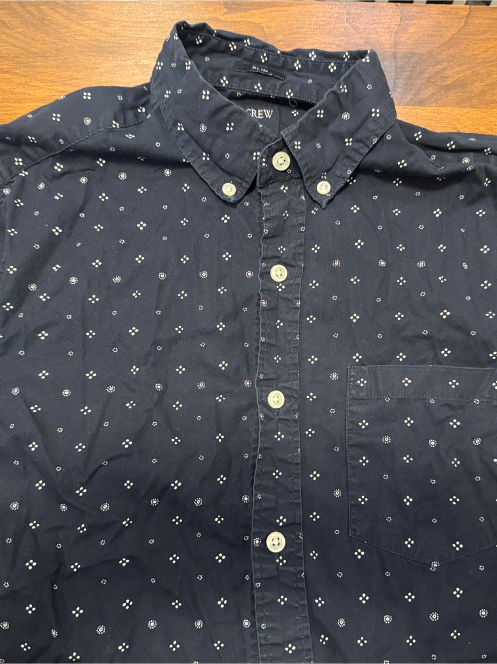 J Crew Men’s slim Navy Button-Up Shirt with White Diamond Print Flex Washed S
